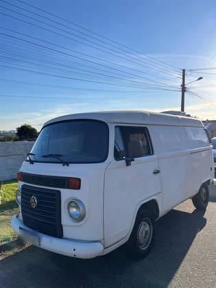 VOLKSWAGEN KOMBI 1.4 MI FURGÃO 8V FLEX 3P MANUAL